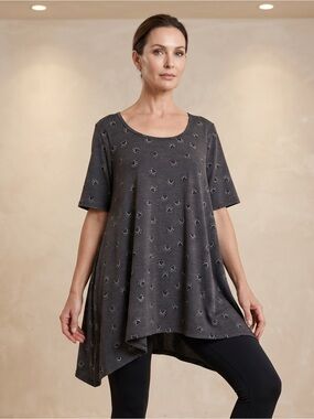 LuLaRoe Dark Charcoal Scoop Neck Tunic with Subtle Paw Print